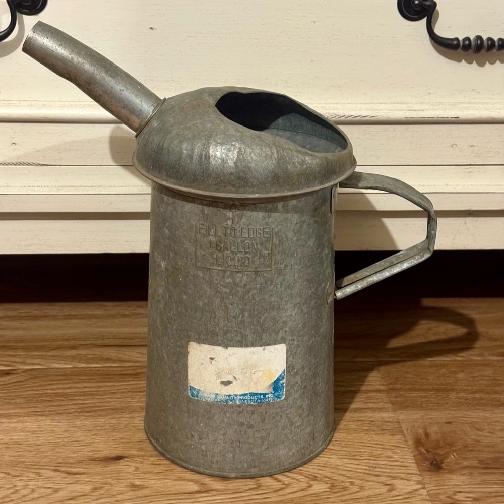 Vintage Galvanized Metal Oil Can 1 Gallon Industrial Farm Decor